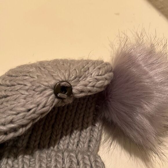 Hat Attack Womens Bryce Beanie Boggin Hat Light Gray Removeable Pom Pom NWT main image 4